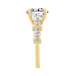 14K YELLOW GOLD 4 1/2CT ROUND/MARQUISE DIAMOND LADIES RING (CENTER STONE ROUND DIAMOND 4CT) - Image 3