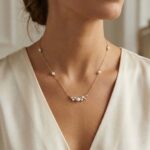 LADIES NECKLACE 0.16CT ROUND/PEARL DIAMOND 14K YELLOW GOLD - Image 4