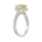 14K WHITE GOLD 2 1/2CT ROUND/PEAR DIMAOND LADIES RING (CENTER STONE PEAR YELLOW DIAMOND 2.00CT) - Image 3