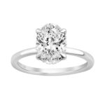 14K WHITE GOLD 2.00CT OVAL/ROUND DIAMOND LADIES RING (CENTER STONE OVAL DIAMOND 2CT)