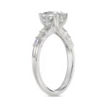 14K WHITE GOLD 3 1/2CT EMERALD/CUSHION DIAMOND LADIES RING (CENTER STONE CUSHION DIAMOND 3CT) - Image 3