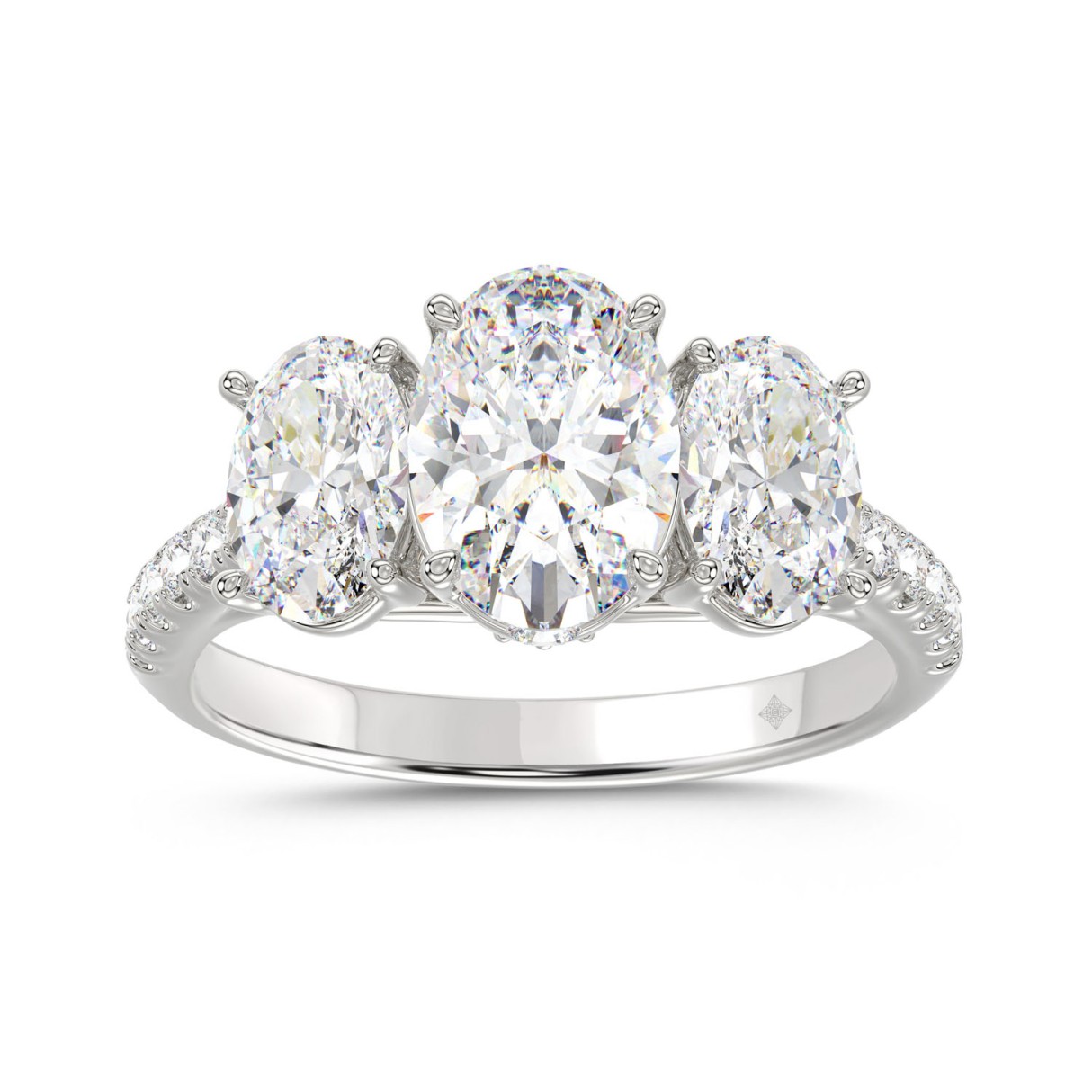 LADIES RING 2 1/4CT OVAL/ROUND DIAMOND 14K WHITE GOLD (CENTER STONE OVAL DIAMOND 1CT ) - Image 1