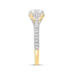 LADIES RING 2 1/4CT ROUND DIAMOND 14K YELLOW GOLD (CENTER STONE ROUND DIAMOND 1 1/2CT ) - Image 3