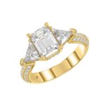 LADIES RING 3 1/2CT ROUND/EMERALD/TRILLION DIAMOND 14K YELLOW GOLD (CENTER STONE EMERALD DIAMOND 2CT ) - Image 3