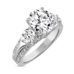 LADIES RING 4 1/3CT ROUND DIAMOND 14K WHITE GOLD (CENTER STONE ROUND DIAMOND 3CT ) - Image 2