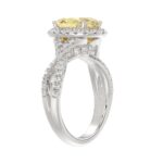 14K WHITE GOLD 3 1/4CT ROUND/YELLOW OVAL DIAMOND LADIES RING (CENTER STONE YELLOW OVAL DIAMOND 2CT) - Image 3