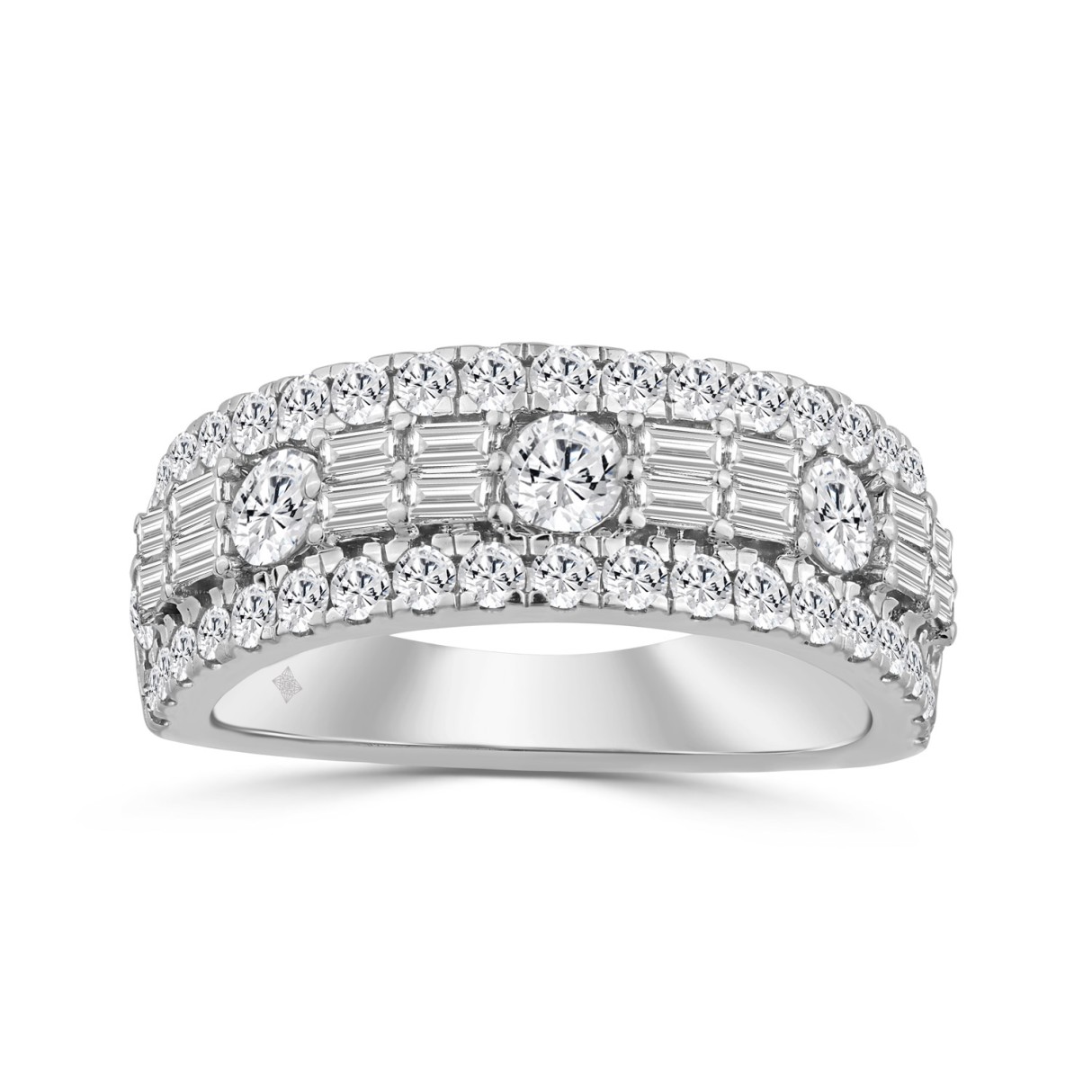 14K WHITE GOLD 1 1/2CT ROUND/BAGUETTE DIAMOND LADIES BAND - Image 1