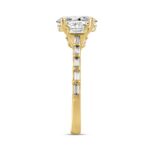 LADIES RING 2 1/2CT ROUND/BAGUETTE/OVAL DIAMOND 14K YELLOW GOLD (CENTER STONE OVAL DIAMOND 2.00CT) - Image 3