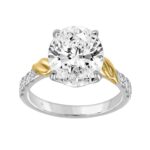 10K WHITE/YELLOW GOLD 3 1/4CT ROUND/OVAL DIAMOND LADIES RING (CENTER STONE OVAL DIAMOND 3CT)
