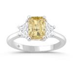 14K WHITE GOLD 2 1/4CT YELLOW RADIANT/TRAPEZOID DIAMOND LADIES RING (CENTER STONE YELLOW RADIANT DIAMOND 1 1/2CT)