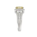 14K WHITE GOLD 3.00CT ROUND/BAGUETTE/YELLOW RADIANT DIAMOND LADIES RING (CENTER STONE RADIANT YELLOW DIAMOND 2.00CT) - Image 4
