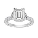 14K WHITE GOLD 4.00CT ROUND/EMERALD/HALF MOON DIAMOND LADIES RING (CENTER STONE EMERALD DIAMOND 3CT)