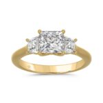 14K YELLOW GOLD 1 3/4CT PRINCESS/TRAPEZOID DIAMOND LADIES RING (CENTER STONE PRINCESS DIAMOND 1 1/4CT)