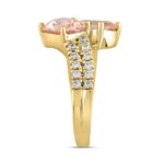 ETERNAL BLUSH COLLECTION LADIES RING 4CT ROUND/EMERALD/PEAR DIAMOND 14K YELLOW GOLD (CENTER STONE PINK EMERALD DIAMOND 1CT / PINK PEAR DIAMOND 1 1/2CT - Image 3