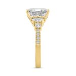 LADIES RING 3 3/4CT ROUND/MARQUISE DIAMOND 14K YELLOW GOLD (CENTER STONE EMERALD DIAMOND 3.00CT) - Image 2