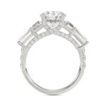 LADIES RING 3 3/4CT ROUND/TRAPEZOID/BAGUETTE DIAMOND 14K WHITE GOLD (CENTER STONE ROUND DIAMOND 2CT ) - Image 2