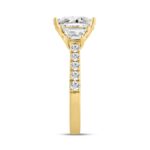 LADIES RING 3.00CT ROUND/OVAL/TRAPEZOID DIAMOND 14K YELLOW GOLD (CENTER STONE OVAL DIAMOND 2.00CT) - Image 3