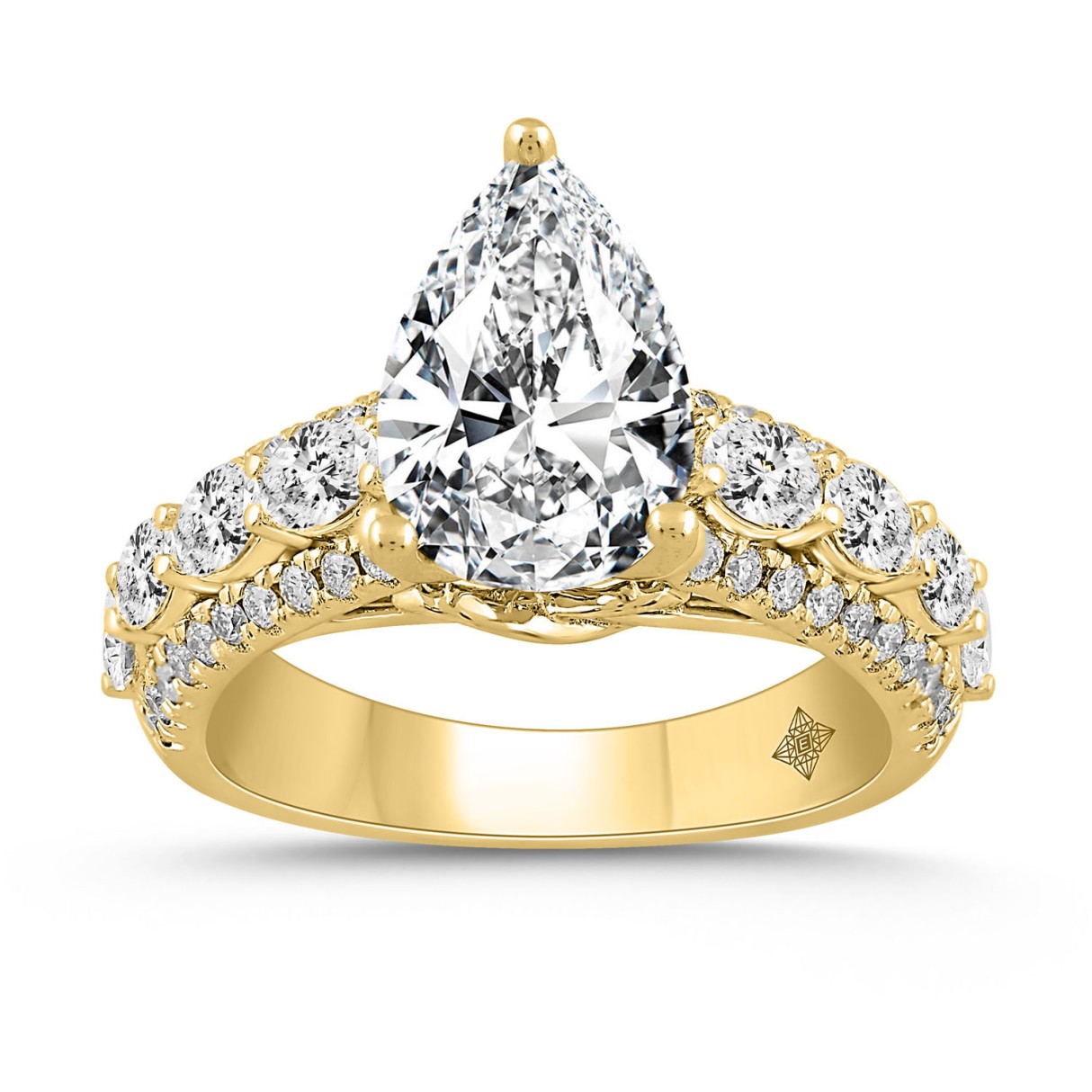 LADIES RING 4 1/4CT ROUND/PEAR/OVAL DIAMOND 14K YELLOW GOLD (CENTER STONE PEAR DIAMOND 3CT ) - Image 1