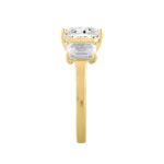 LADIES RING 5CT EMERALD DIAMOND 14K YELLOW GOLD (CENTER STONE EMERALD DIAMOND 3CT ) - Image 3