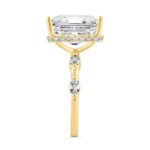LADIES RING 8 3/4CT ROUND/EMERALD/MARQUISE DIAMOND 14K YELLOW GOLD (CENTER STONE EMERALD DIAMOND 8.00CT) - Image 2