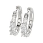 14K WHITE GOLD 1.00CT ROUND/PRINCESS DIAMOND HOOPS EARRING - Image 3