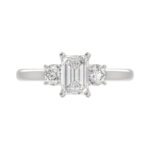 14K WHITE GOLD 1 3/8CT EMERALD/ROUND DIAMOND LADIES RING (CENTER STONE EMERALD DIAMOND 1CT) - Image 5