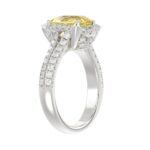 14K WHITE GOLD 2 3/4CT ROUND/YELLOW PEAR DIAMOND LADIES RING (CENTER STONE YELLOW PEAR DIAMOND 2.00CT) - Image 3