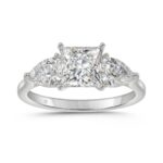 14K WHITE GOLD 2 5/8CT PRINCESS/PEAR DIAMOND LADIES RING (CENTER STONE PRINCESS DIAMOND 1 5/8CT)