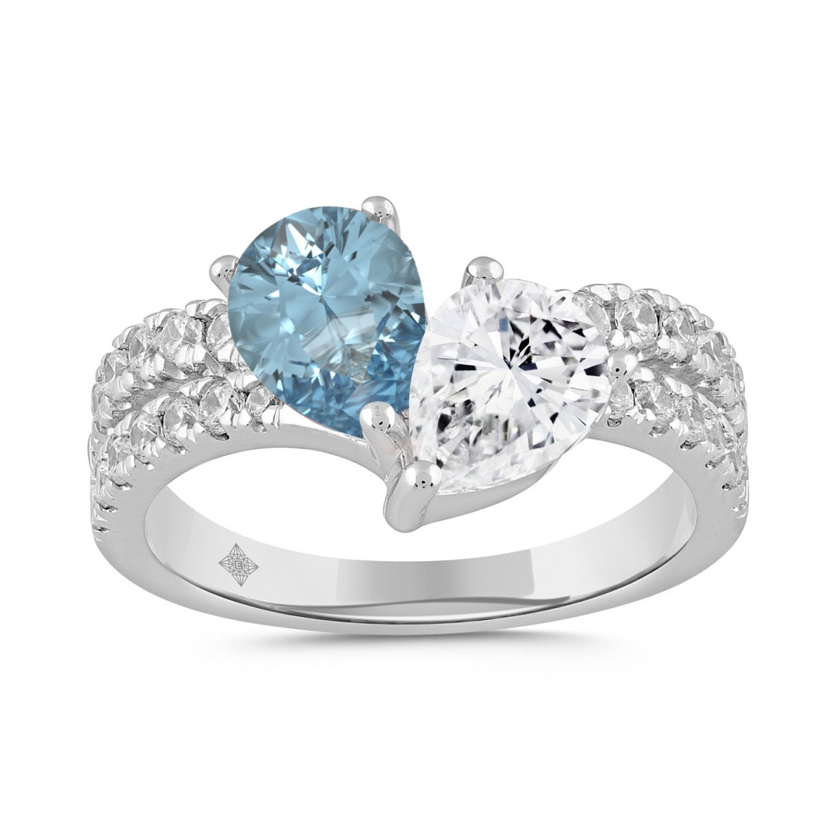 14K WHITE GOLD 2.00CT ROUND/PEAR DIAMOND LADIES RING (CENTER STONE BLUE PEAR DIAMOND 3/4CT) - Image 1