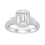 14K WHITE GOLD 4.00CT ROUND/EMERALD/PRINCESS DIAMOND LADIES RING (CENTER STONE EMERALD DIAMOND 3.00CT)