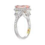 14K WHITE GOLD CRAFTED WITH 18K YELLOW GOLD SHANK 4 1/4CT ROUND/RADIANT/TRAPEZOID DIAMOND LADIES RING (CENTER STONE PINK RADIANT DIAMOND 3.00CT) - Image 4