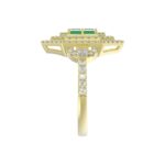 14K YELLOW GOLD 1 1/6CT ROUND/BAGUETTE/EMERALD DIAMOND LADIES RING (GREEN EMERALD BAGUETTE DIAMOND 1/6CT) - Image 2