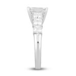 LADIES RING 3CT PRINCESS/EMERALD DIAMOND 14K WHITE GOLD (CENTER STONE EMERALD DIAMOND 1 1/2CT ) - Image 3