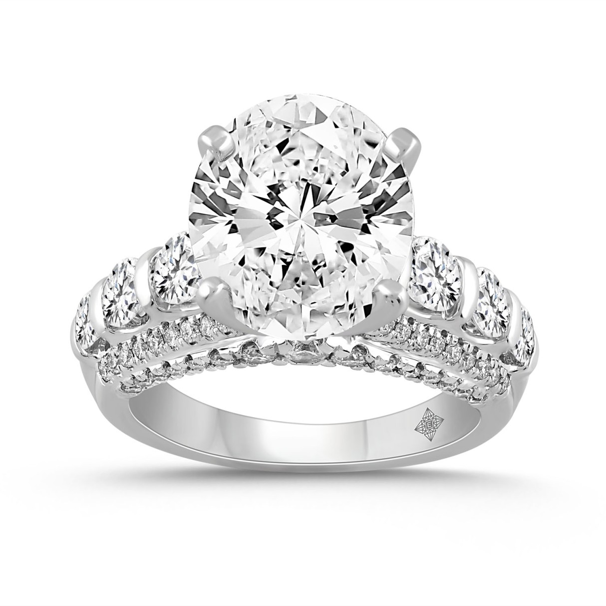 LADIES RING 6 1/2CT ROUND/OVAL DIAMOND 14K WHITE GOLD (CENTER STONE OVAL DIAMOND 5CT ) - Image 1