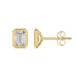 LADIES SOLITAIRE EARRINGS 3CT EMERALD DIAMOND 14K YELLOW GOLD - Image 2