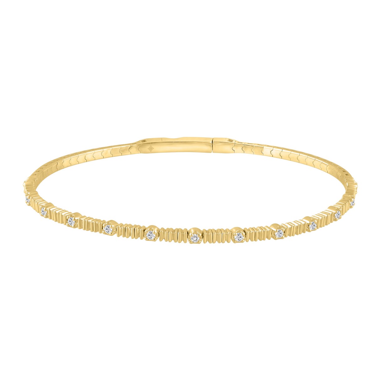 9K YELLOW GOLD 1/5CT ROUND DIAMOND LADIES BANGLE - Image 1