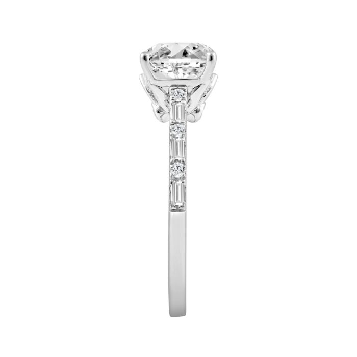 14K WHITE GOLD 2 1/4CT ROUND/BAGUETTE/CUSHION DIAMOND LADIES RING (CENTER STONE CUSHION DIAMOND 2CT) - Image 3