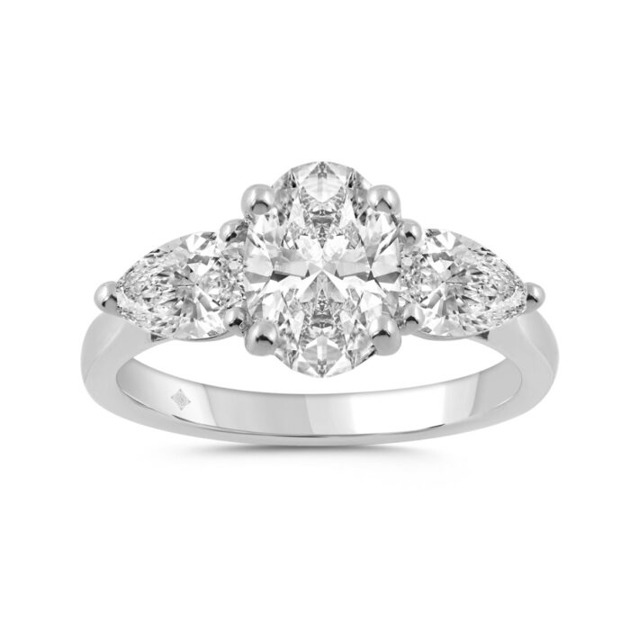 18K WHITE GOLD 2 1/2CT OVAL/PEAR DIAMOND LADIES RING - Image 1