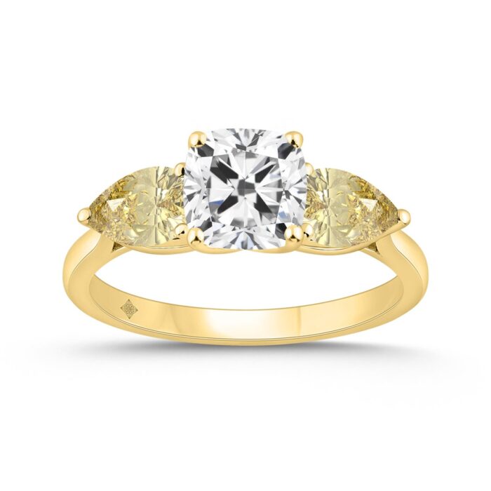14K YELLOW GOLD 2 5/8CT CUSHION/PEAR DIAMOND LADIES RING (CENTER STONE CUSHION DIAMOND 1 1/2CT) - Image 1