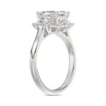 14K WHITE GOLD 2 5/8CT EMERALD/PRINCESS DIAMOND LADIES RING (CENTER STONE EMERALD DIAMOND 1 1/2CT) - Image 3